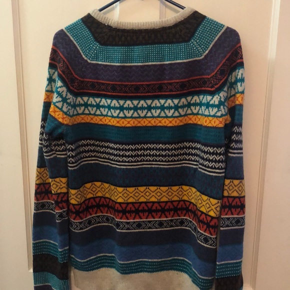 H&M men’s large holiday sweater - Picture 3 of 3